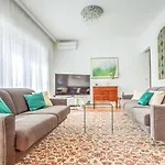 File-3 By Interhome דירה זמברטיה