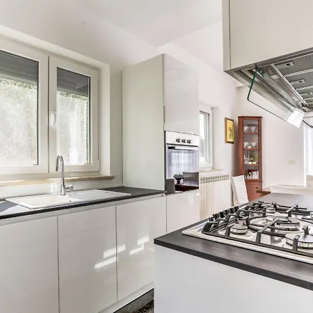 File-3 By Interhome Apartment