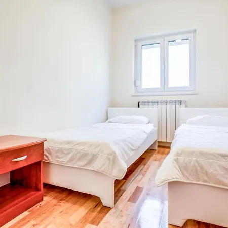 File-3 By Interhome Apartamento *