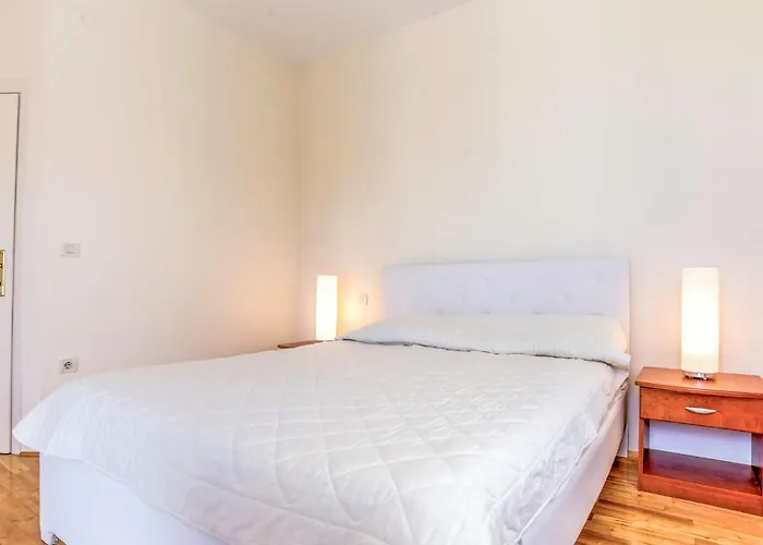 Appartement File-3 By Interhome *